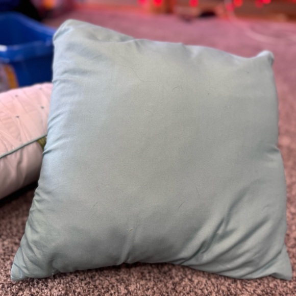 Living Quarters Loft Pillows - Picture 6 of 8